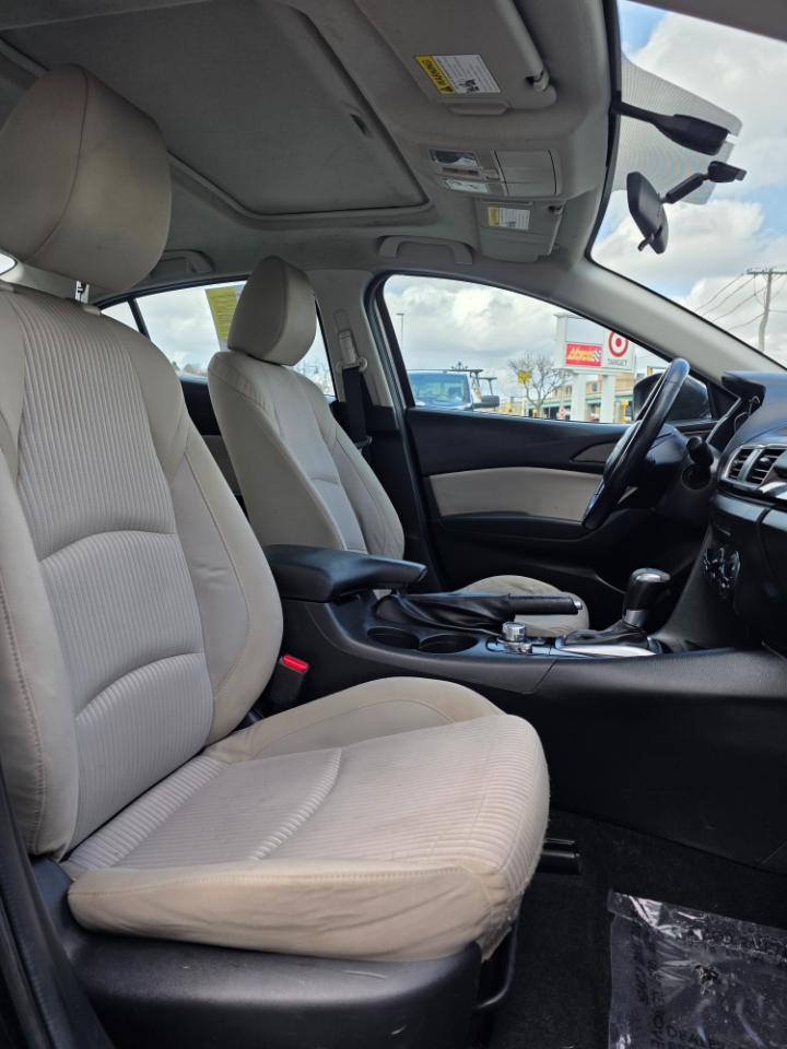 Mazda MAZDA3 4dr Sdn Auto i Touring 2016