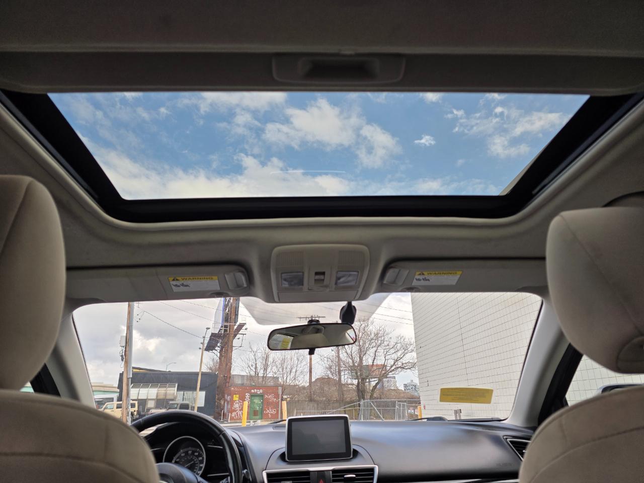 Mazda MAZDA3 4dr Sdn Auto i Touring 2016