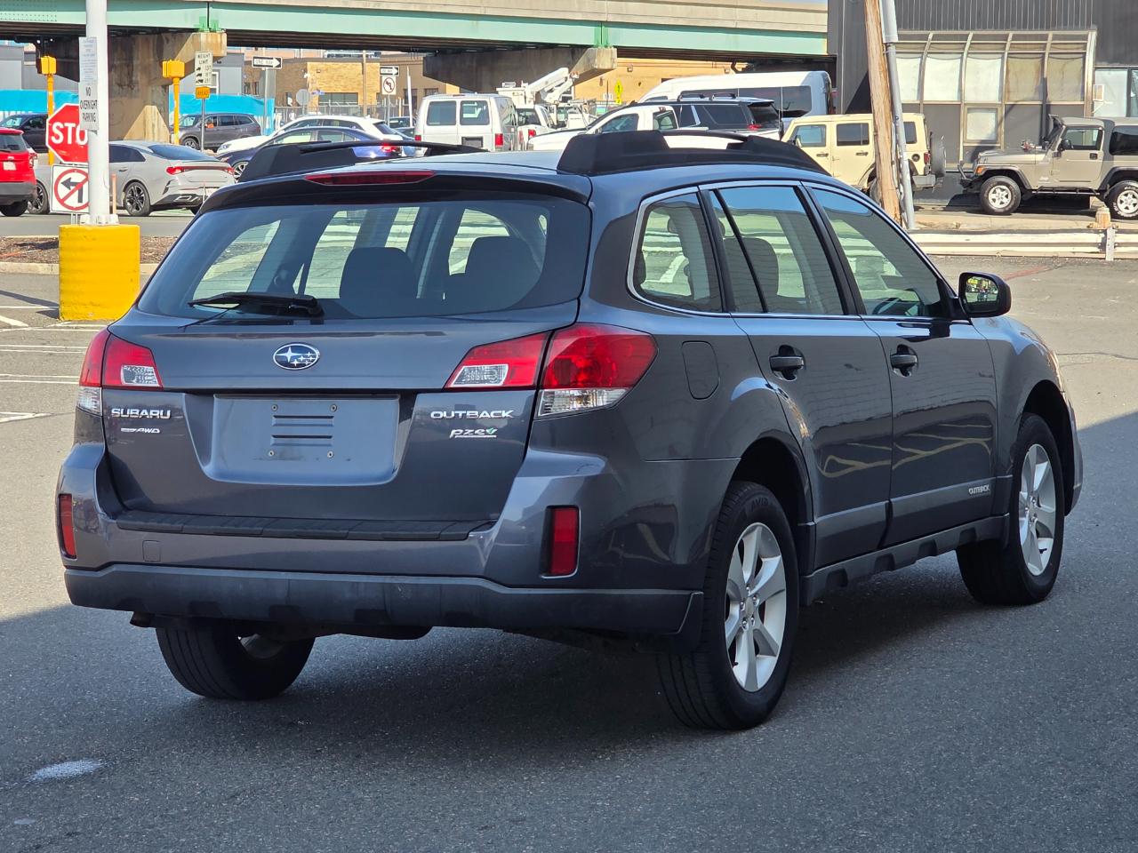 Subaru Outback 4dr Wgn H4 Auto 2.5i 2014