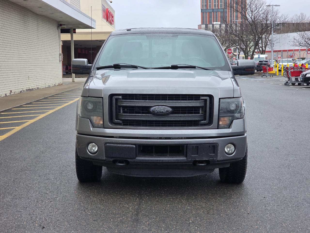 Ford F-150 4WD SuperCrew 145" XLT 2014