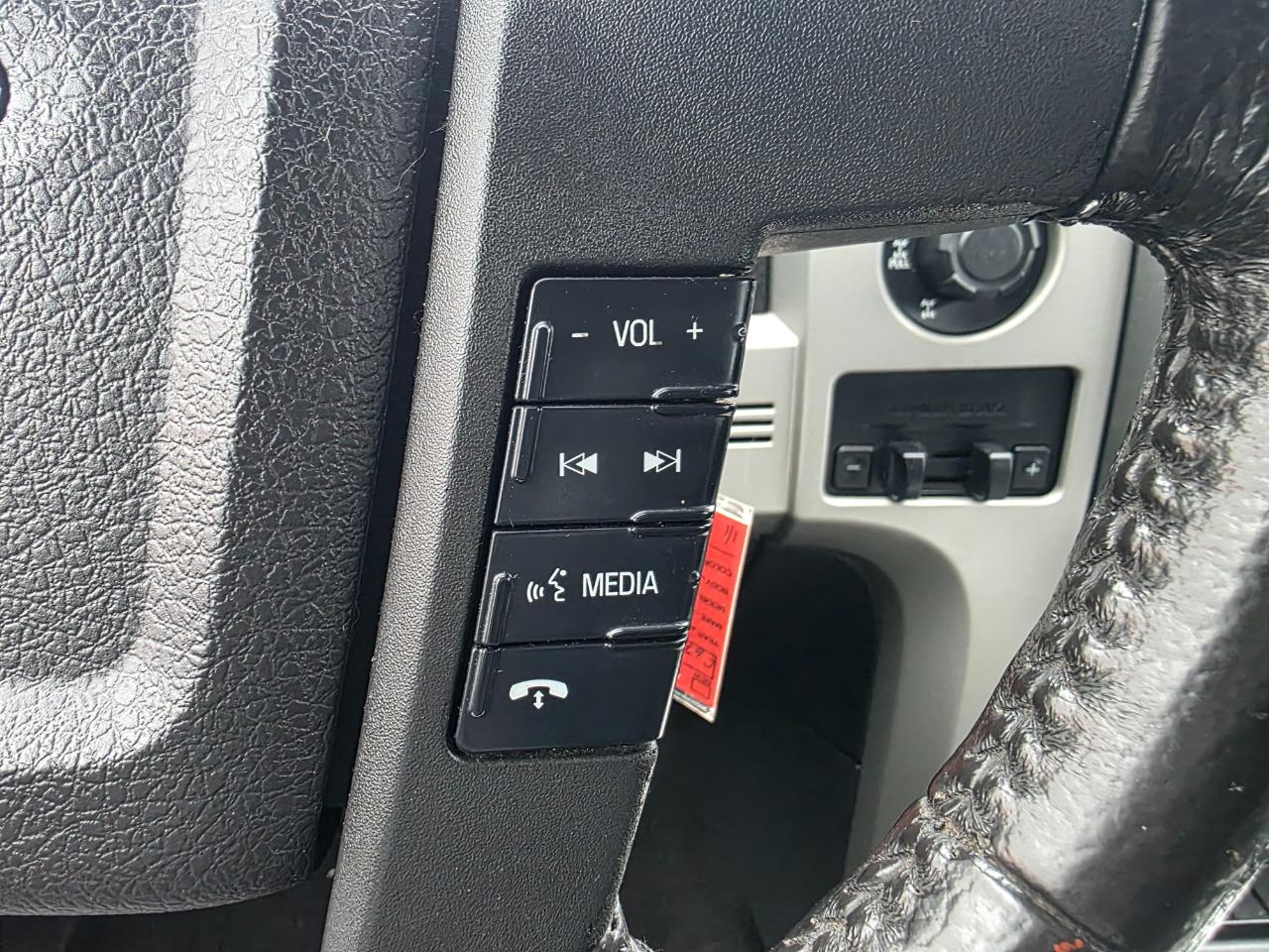 Ford F-150 4WD SuperCrew 145" XLT 2014