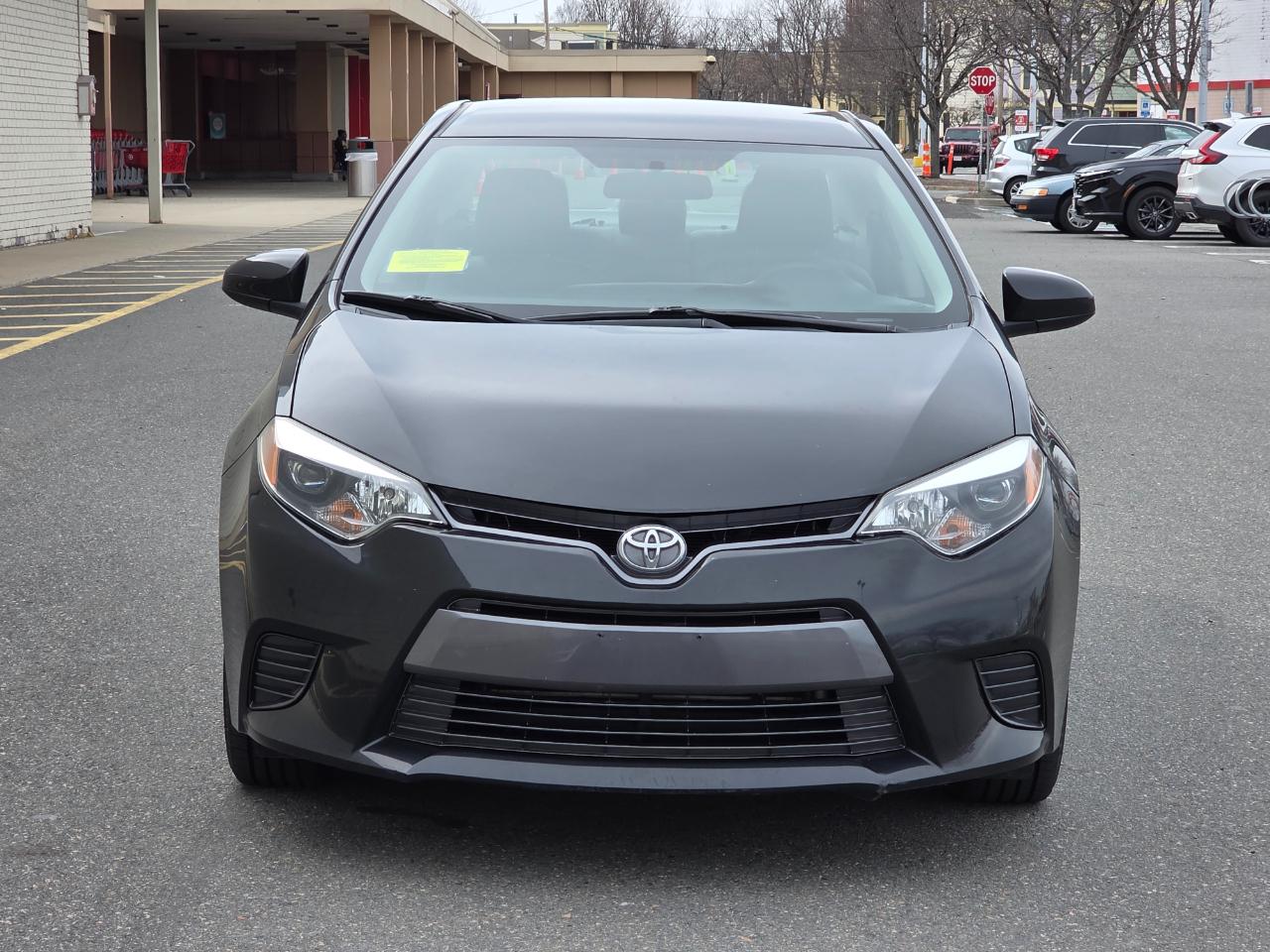Toyota Corolla 4dr Sdn CVT LE Premium (Natl) 2015