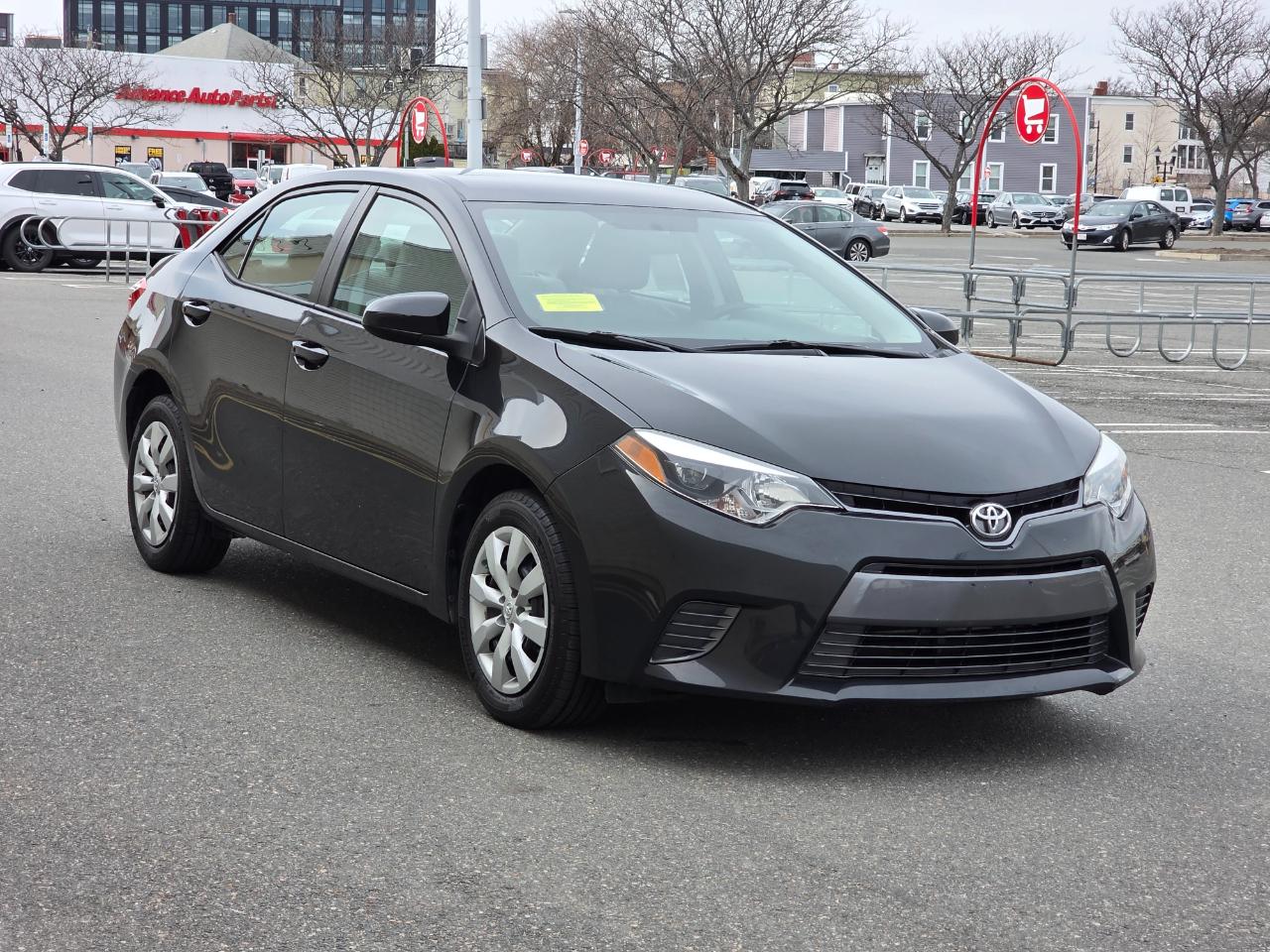 Toyota Corolla 4dr Sdn CVT LE Premium (Natl) 2015