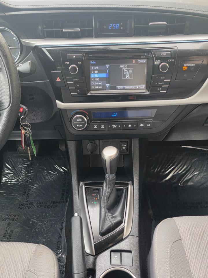 Toyota Corolla 4dr Sdn CVT LE Premium (Natl) 2015