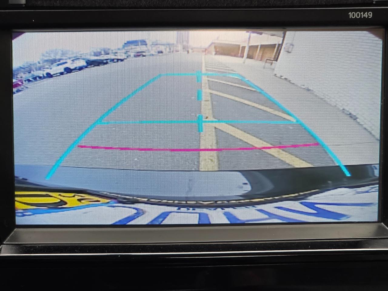 Toyota Corolla 4dr Sdn CVT LE Premium (Natl) 2015