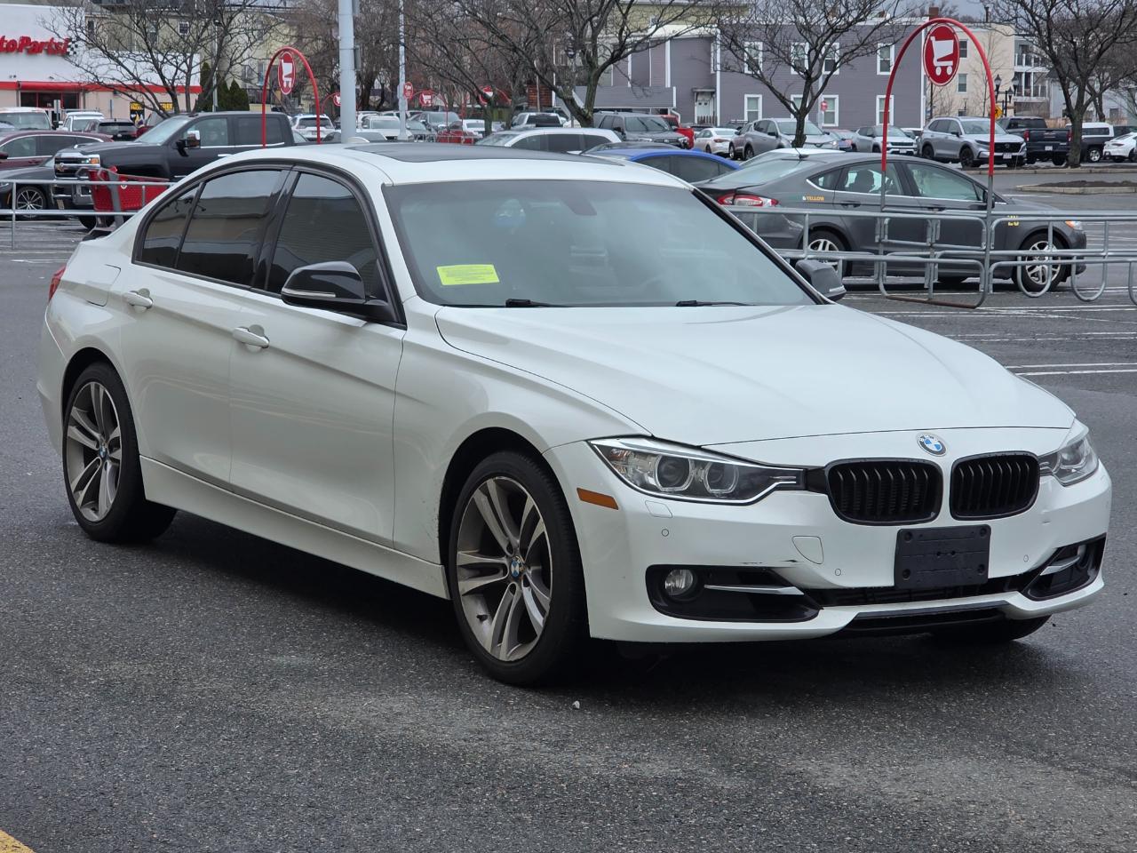 BMW 3 Series 4dr Sdn 328i xDrive AWD SULEV 2014