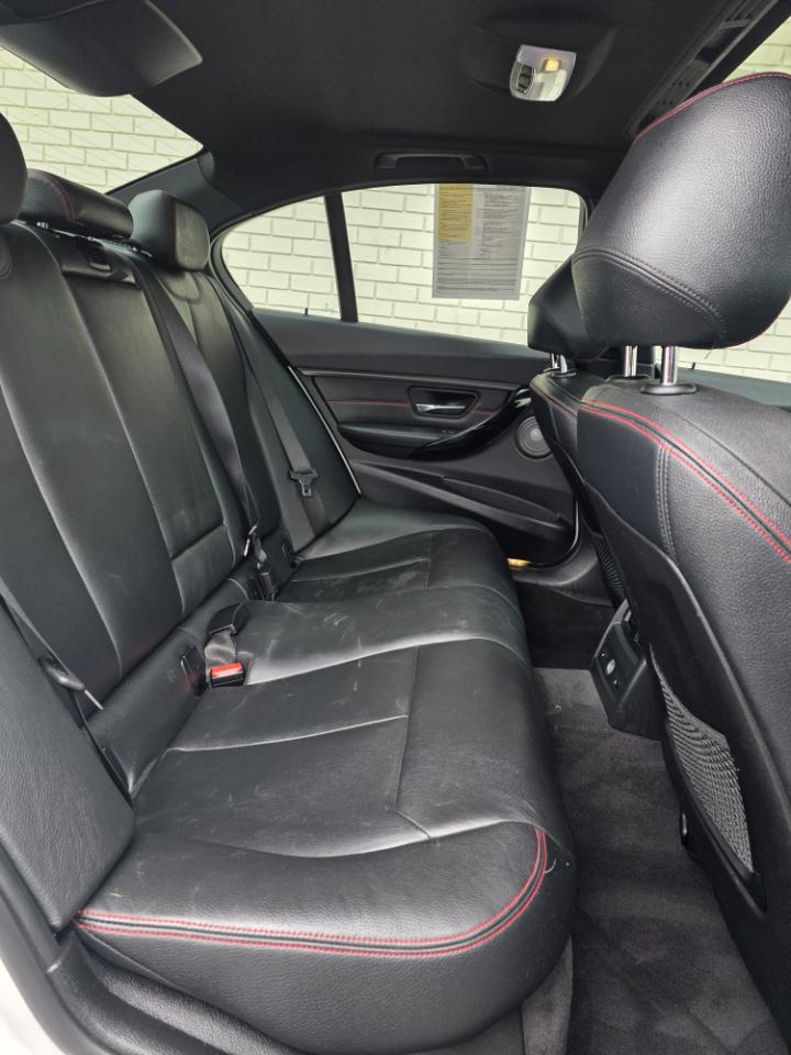 BMW 3 Series 4dr Sdn 328i xDrive AWD SULEV 2014