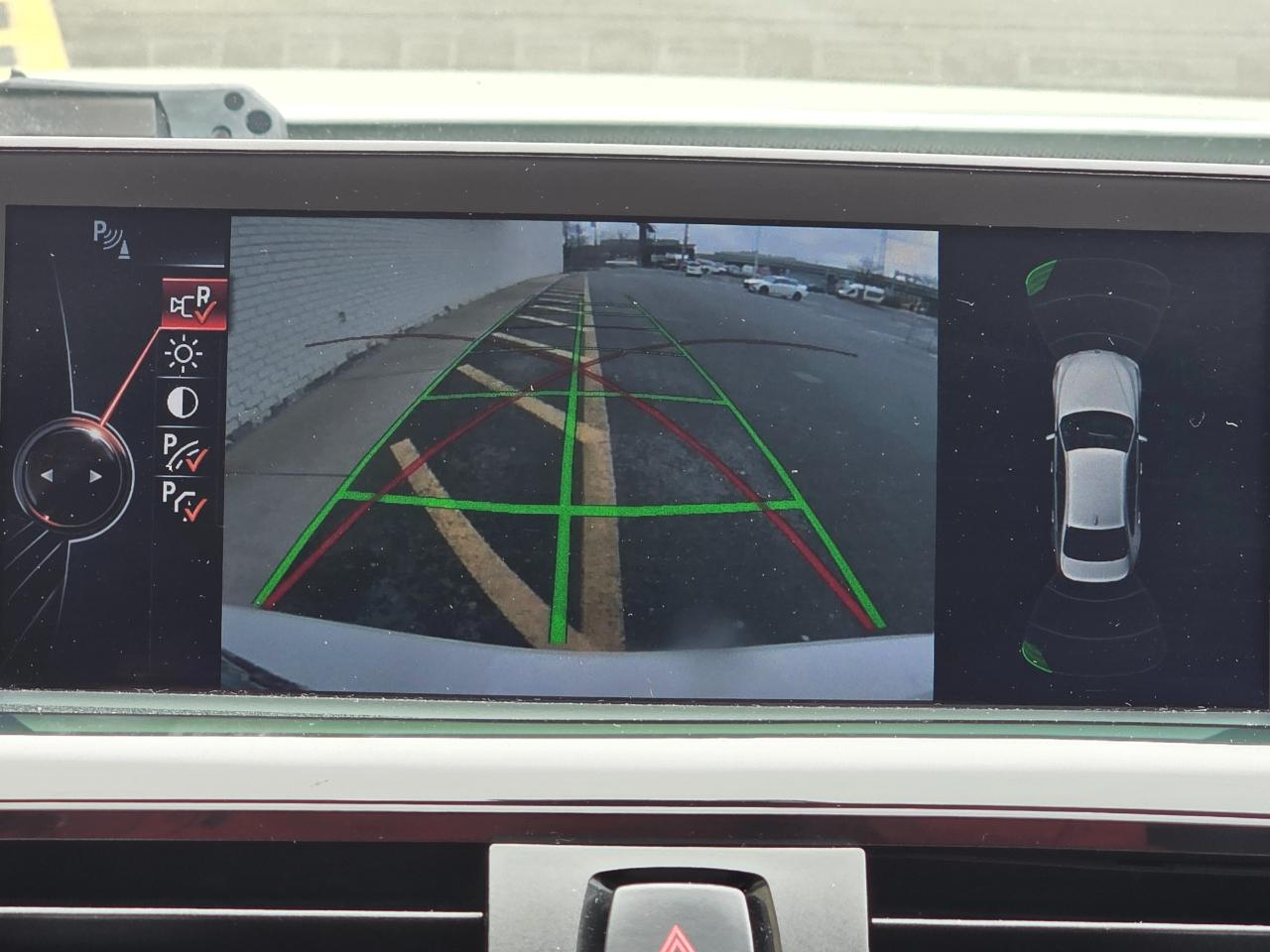 BMW 3 Series 4dr Sdn 328i xDrive AWD SULEV 2014