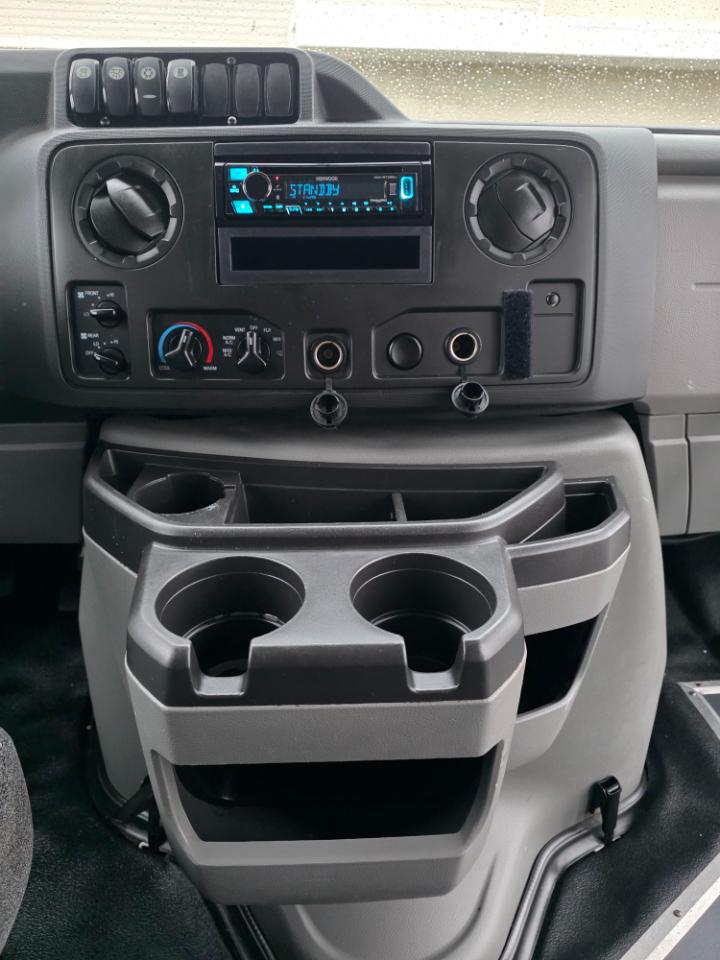 Ford E-Series Cutaway E-450 DRW 158" WB 2018