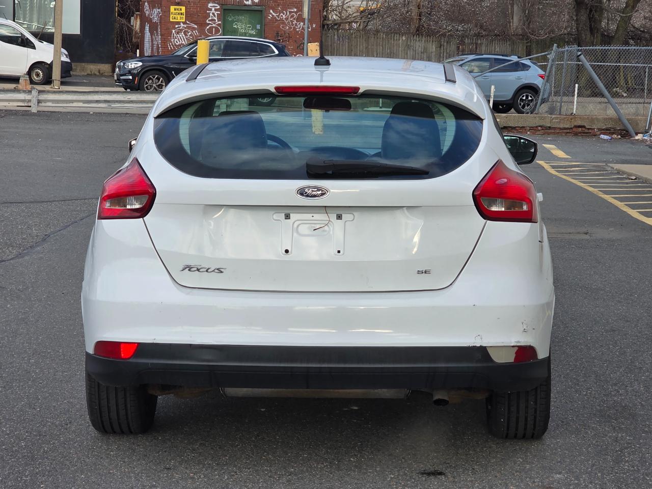 Ford Focus 5dr HB SE 2015