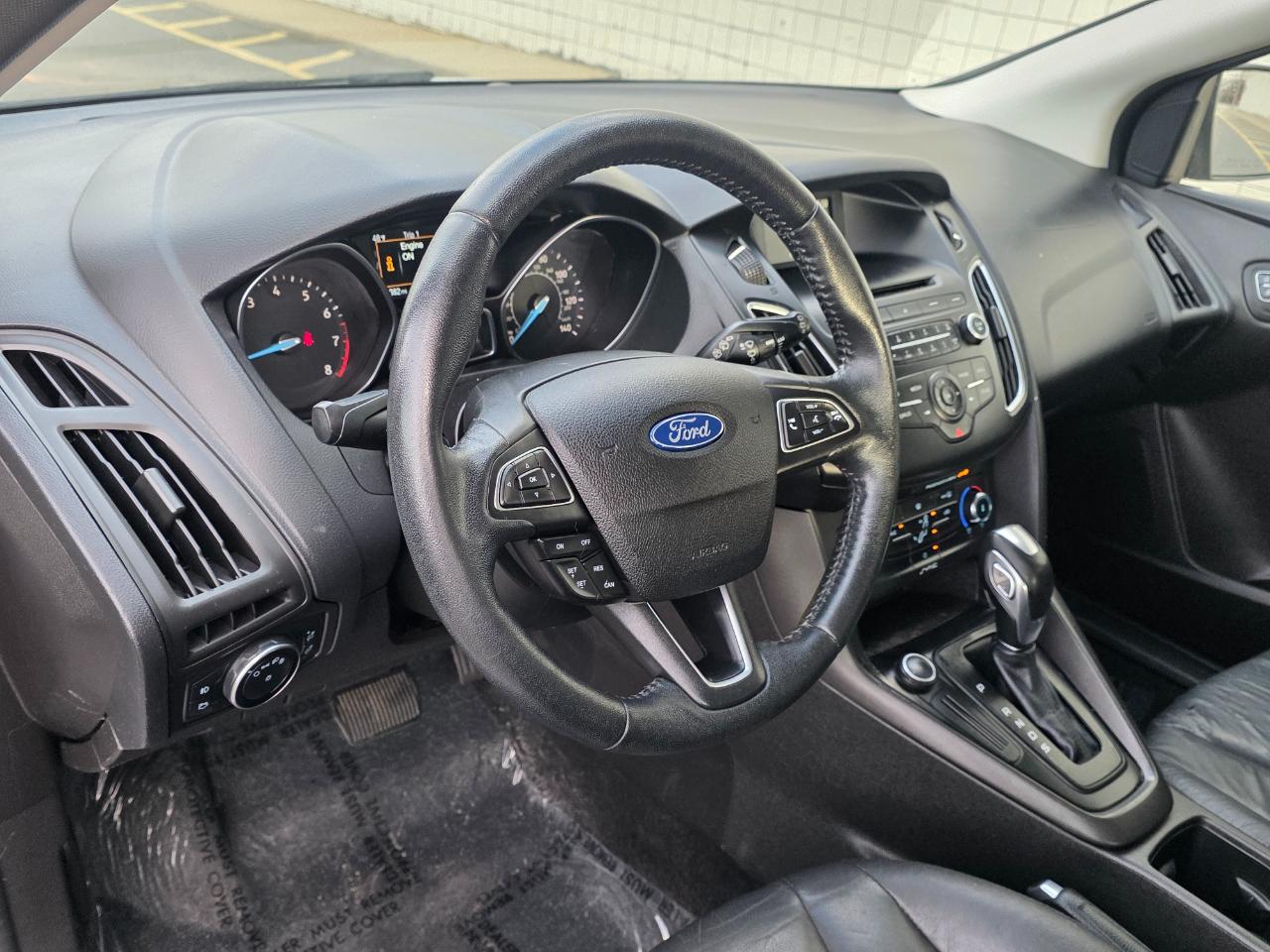 Ford Focus 5dr HB SE 2015