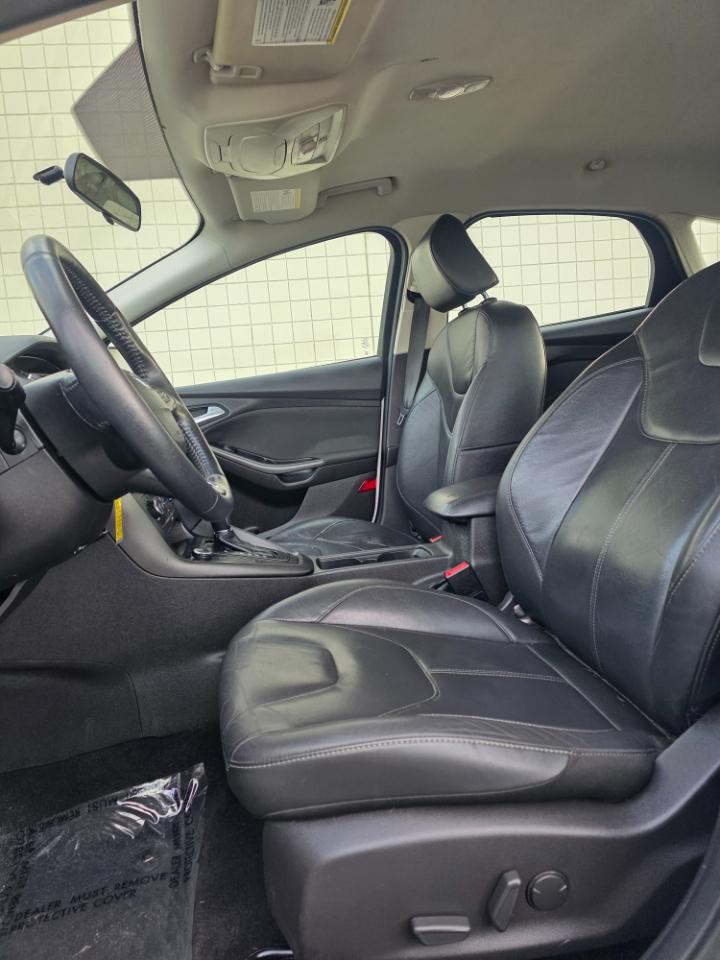 Ford Focus 5dr HB SE 2015