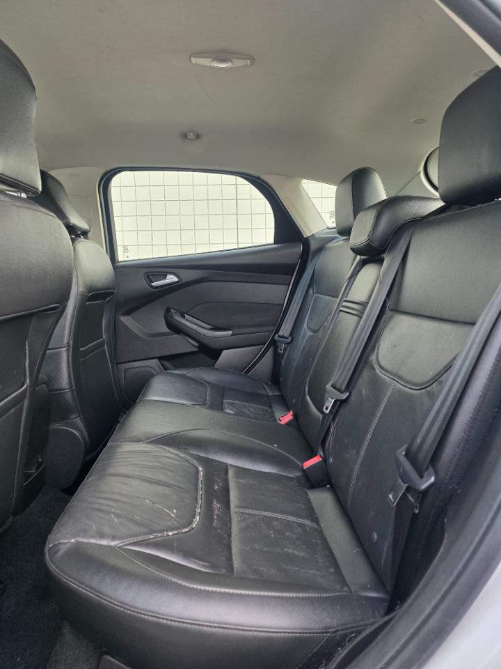 Ford Focus 5dr HB SE 2015