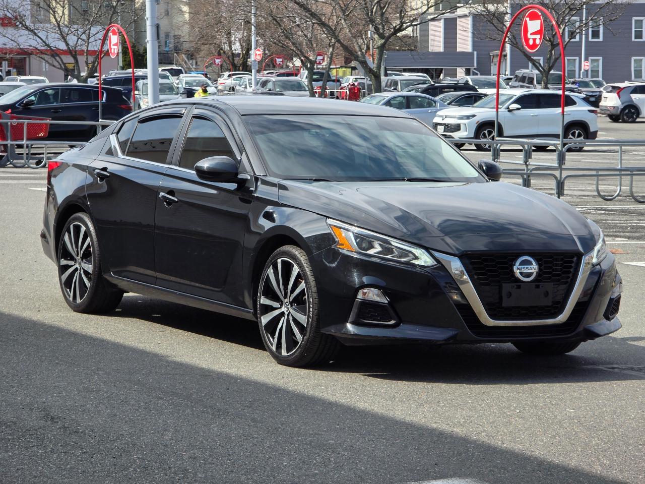 Nissan Altima 2.5 SR Sedan 2019