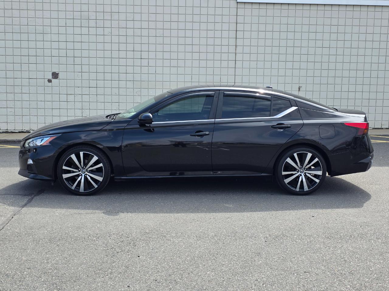 Nissan Altima 2.5 SR Sedan 2019
