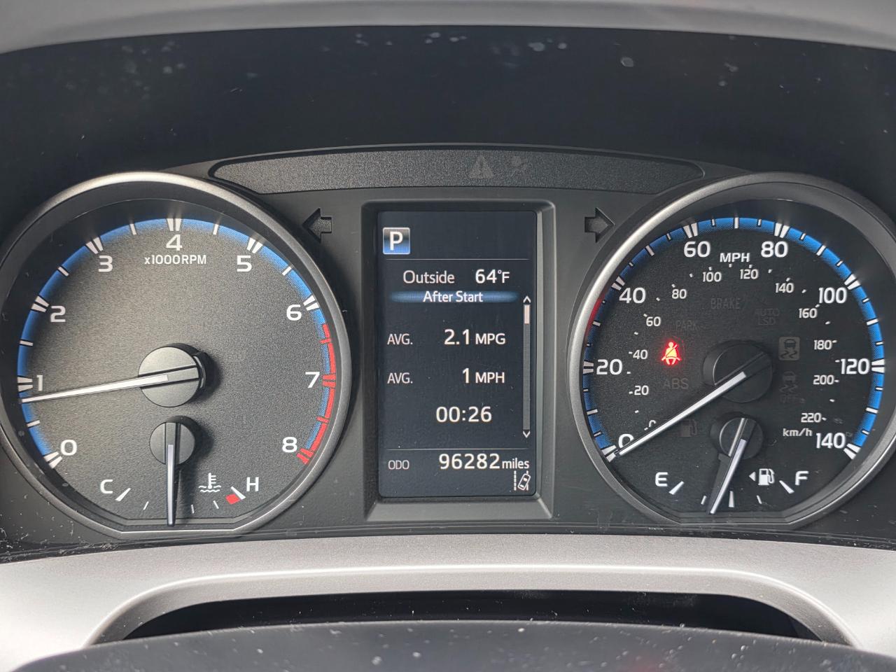 Toyota RAV4 XLE AWD (Natl) 2017