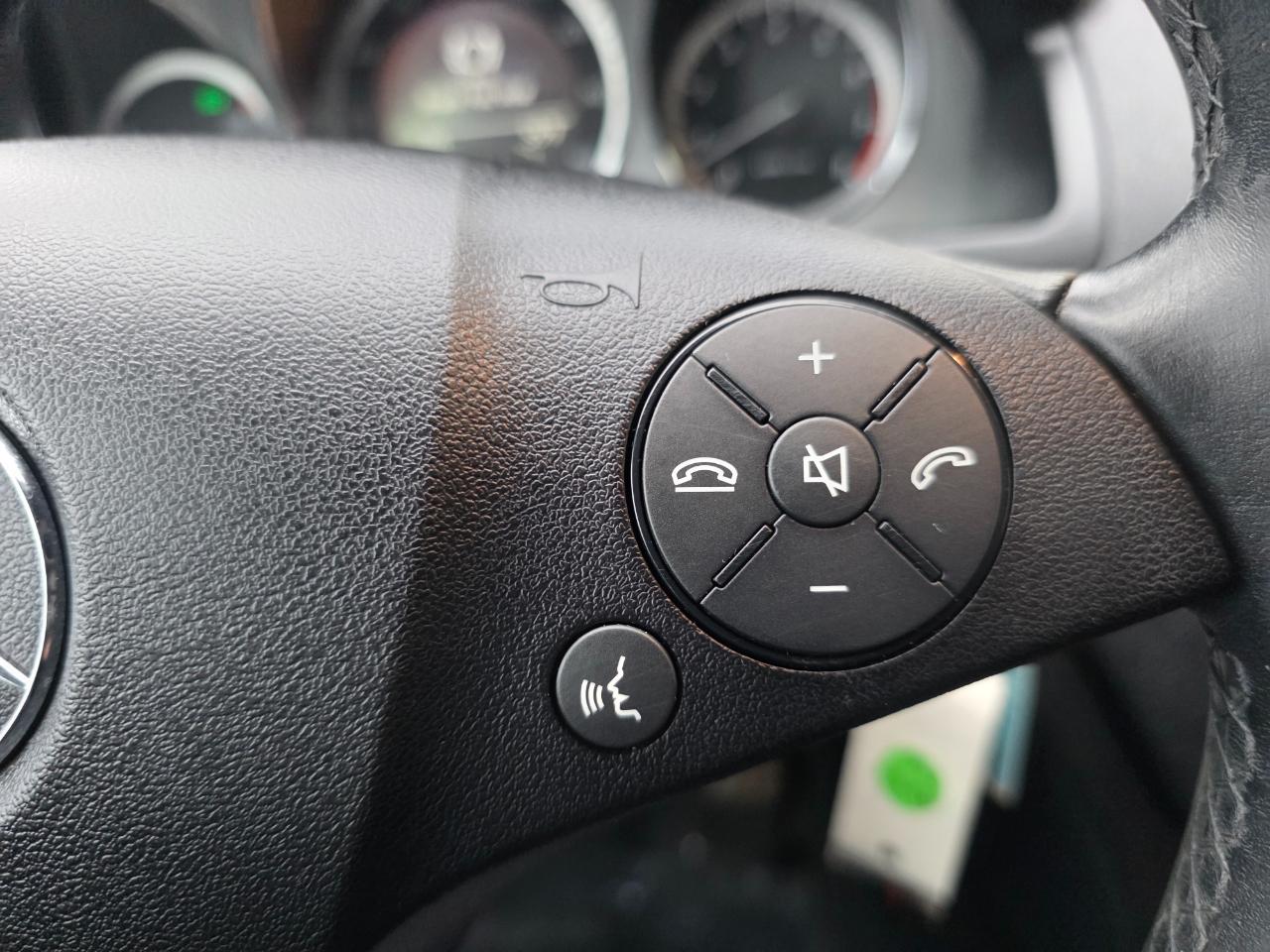 Mercedes-Benz C-Class 4dr Sdn C 300 Sport 4MATIC 2011