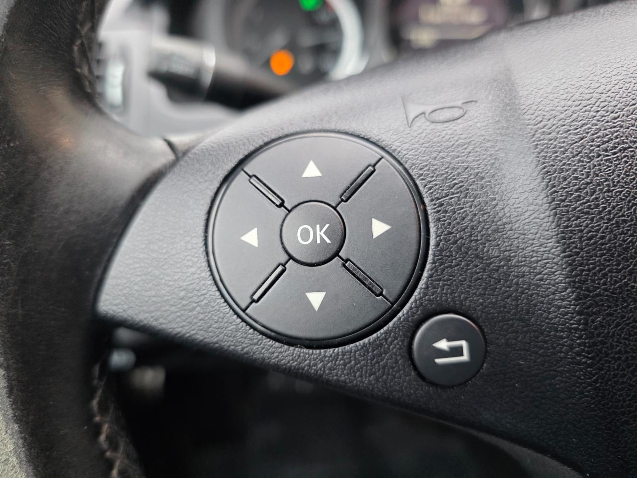 Mercedes-Benz C-Class 4dr Sdn C 300 Sport 4MATIC 2011