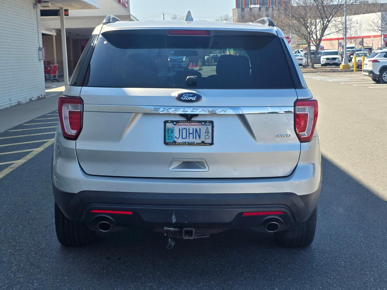 Ford Explorer 4WD 4dr Base 2016