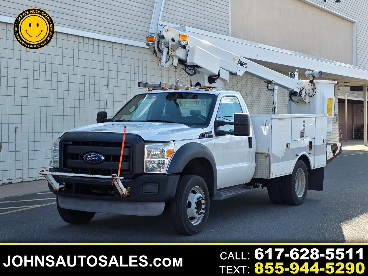 2013 Ford Super Duty F-450 DRW 2WD Reg Cab 141" WB 60" CA XLT
