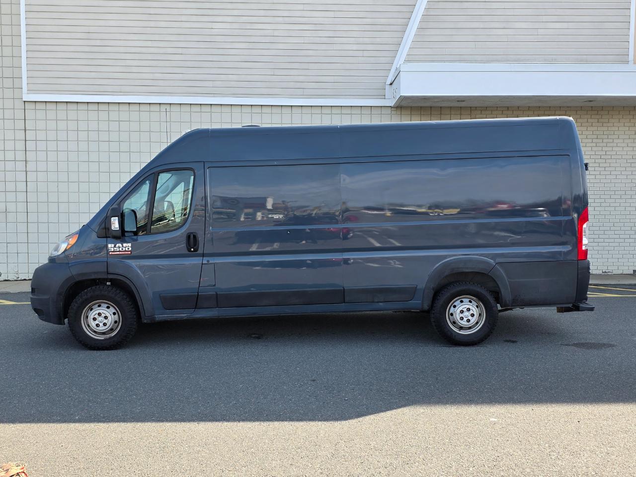 RAM ProMaster Cargo Van 3500 High Roof 159" WB EXT 2019