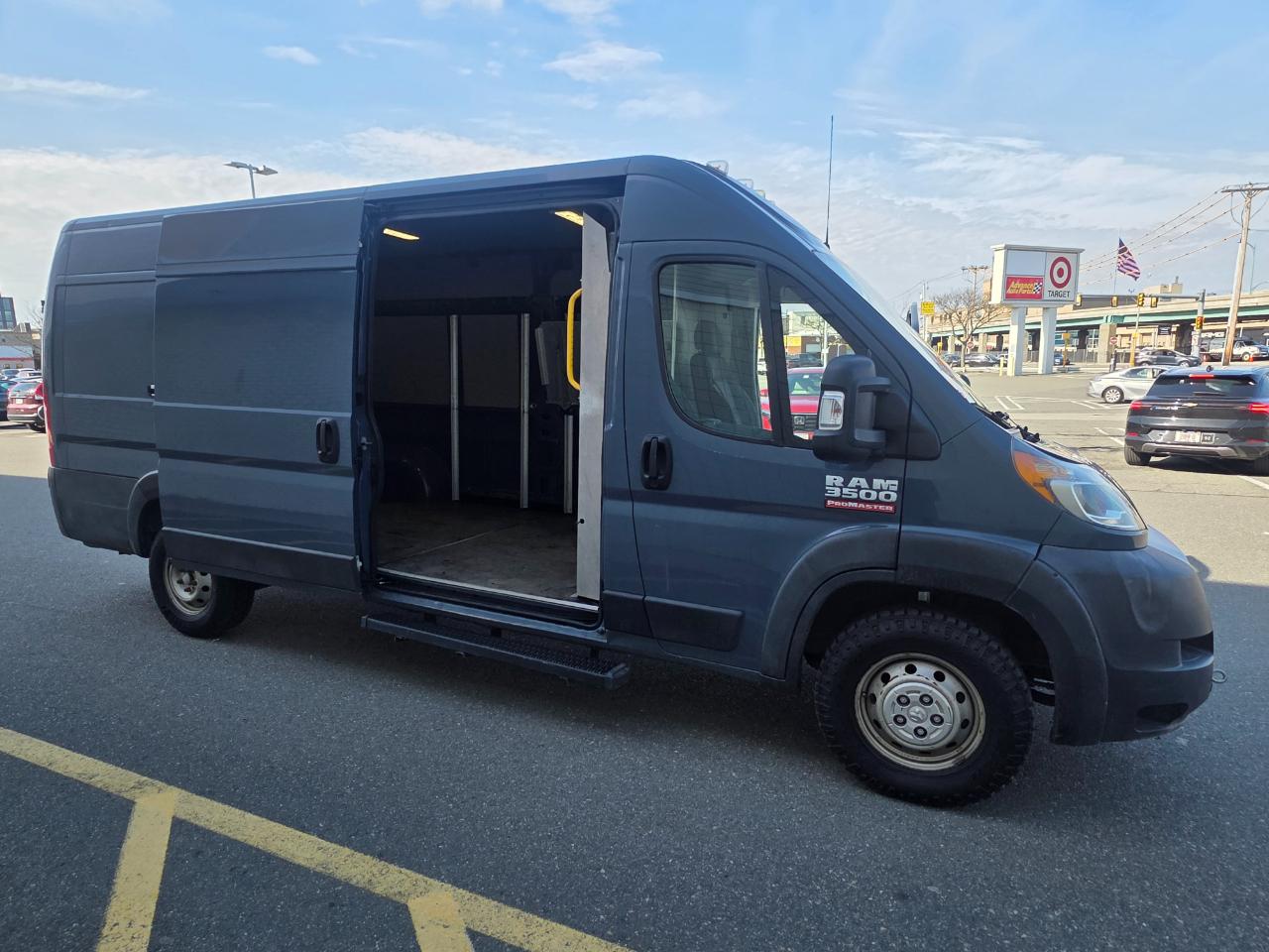 RAM ProMaster Cargo Van 3500 High Roof 159" WB EXT 2019