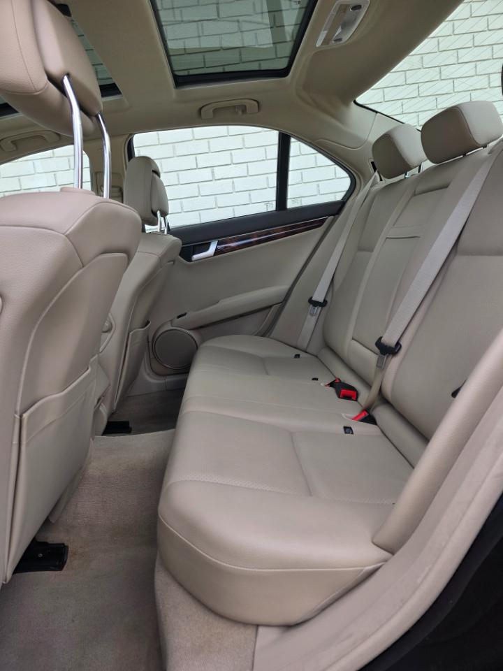 Mercedes-Benz C-Class 4dr Sdn C 300 Sport 4MATIC 2013