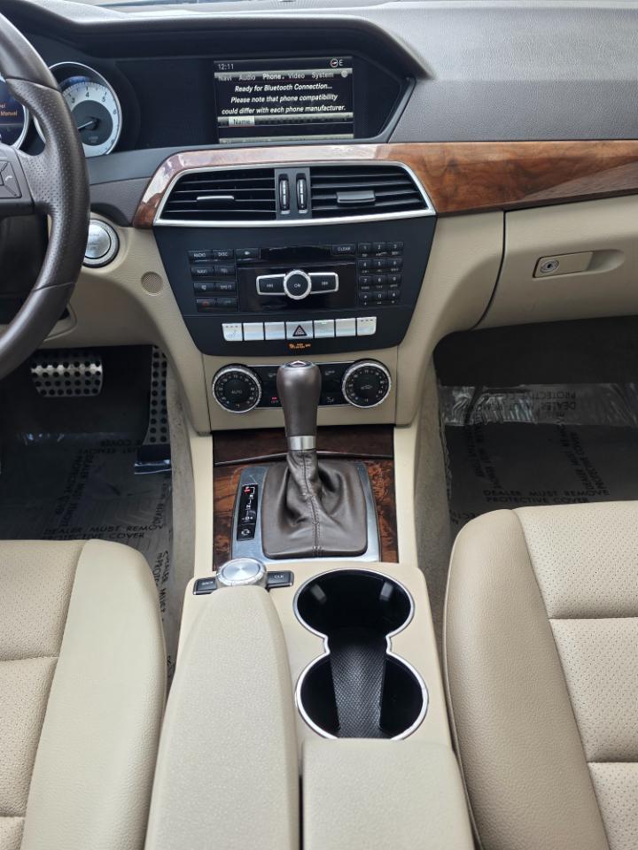 Mercedes-Benz C-Class 4dr Sdn C 300 Sport 4MATIC 2013