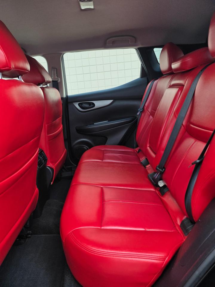 Nissan Rogue Sport FWD S 2018