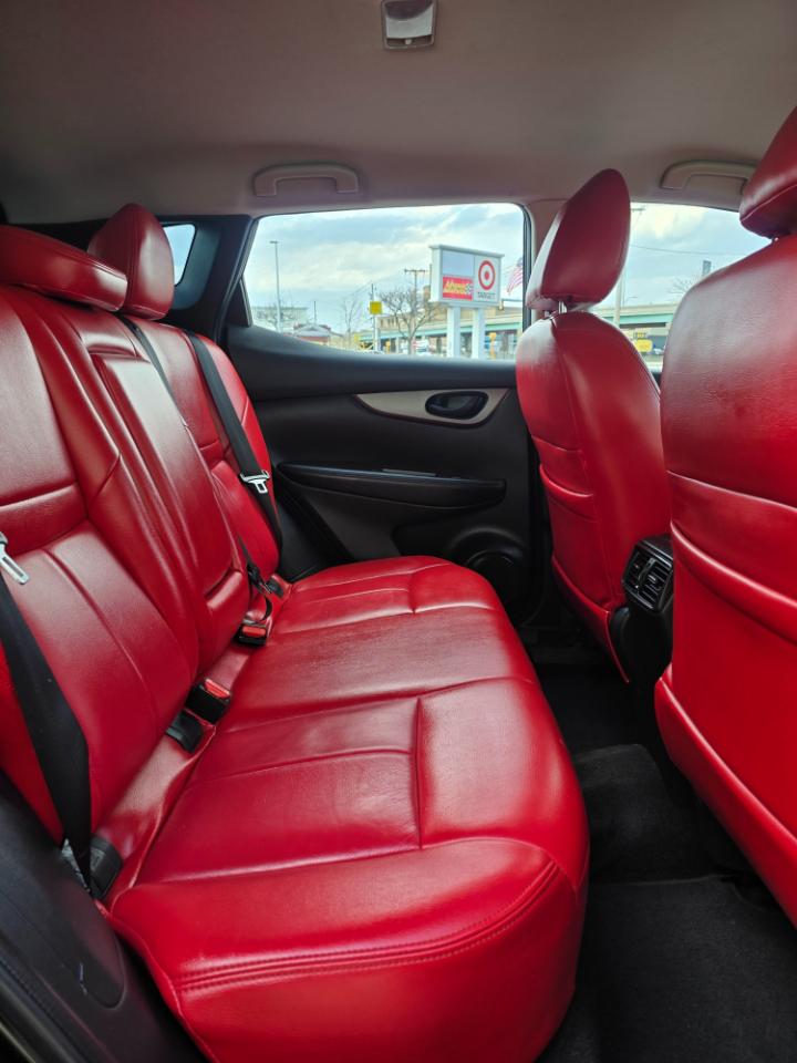 Nissan Rogue Sport FWD S 2018