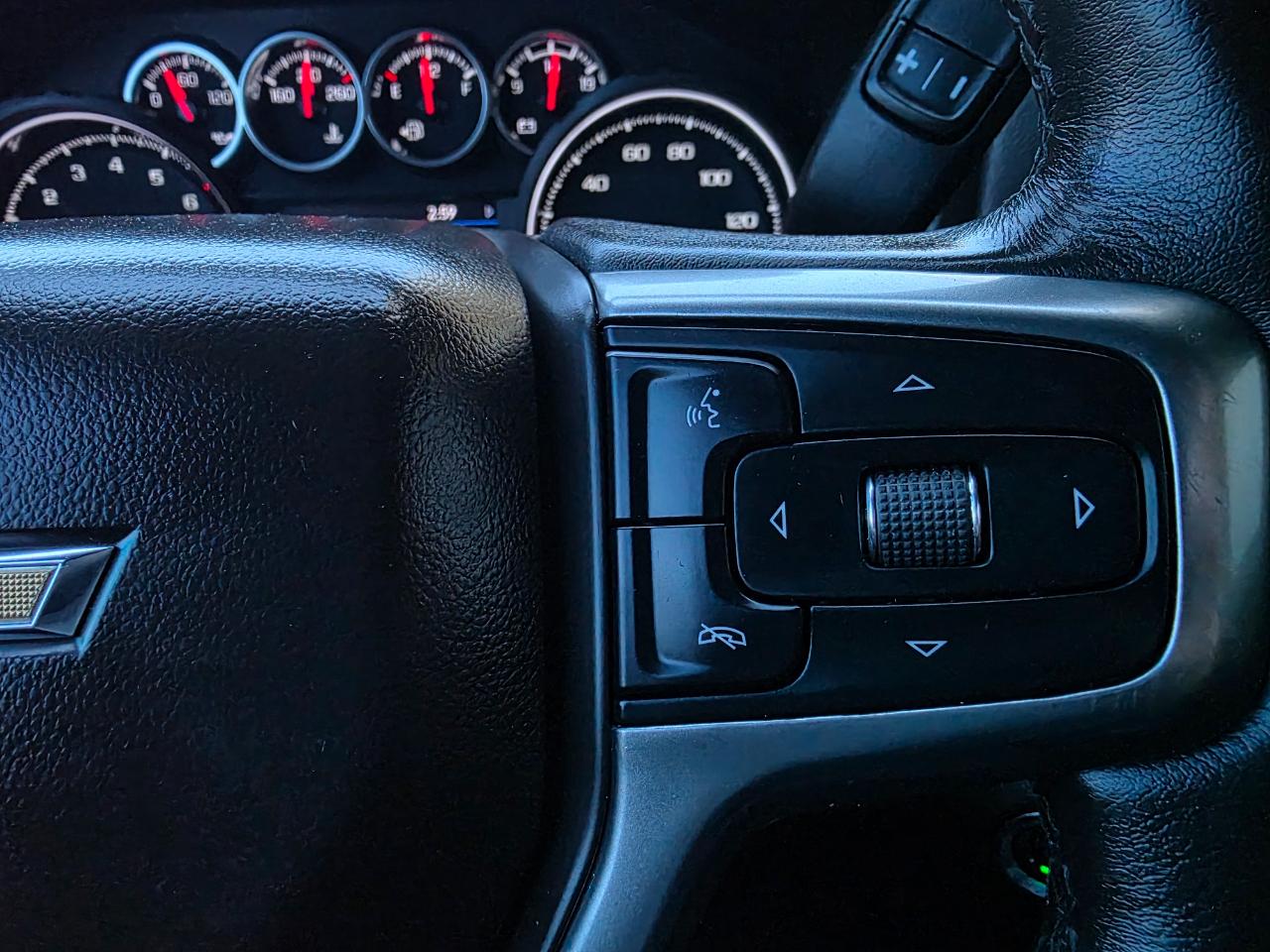 Chevrolet Silverado 1500 LT Crew Cab 2021