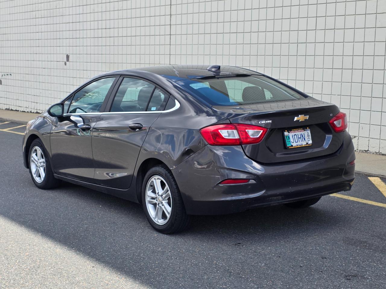 Chevrolet Cruze 4dr Sdn 1.4L LT w/1SD 2017