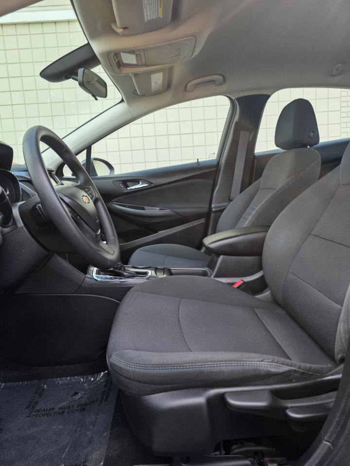 Chevrolet Cruze 4dr Sdn 1.4L LT w/1SD 2017