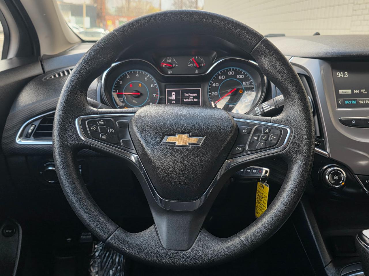 Chevrolet Cruze 4dr Sdn 1.4L LT w/1SD 2017