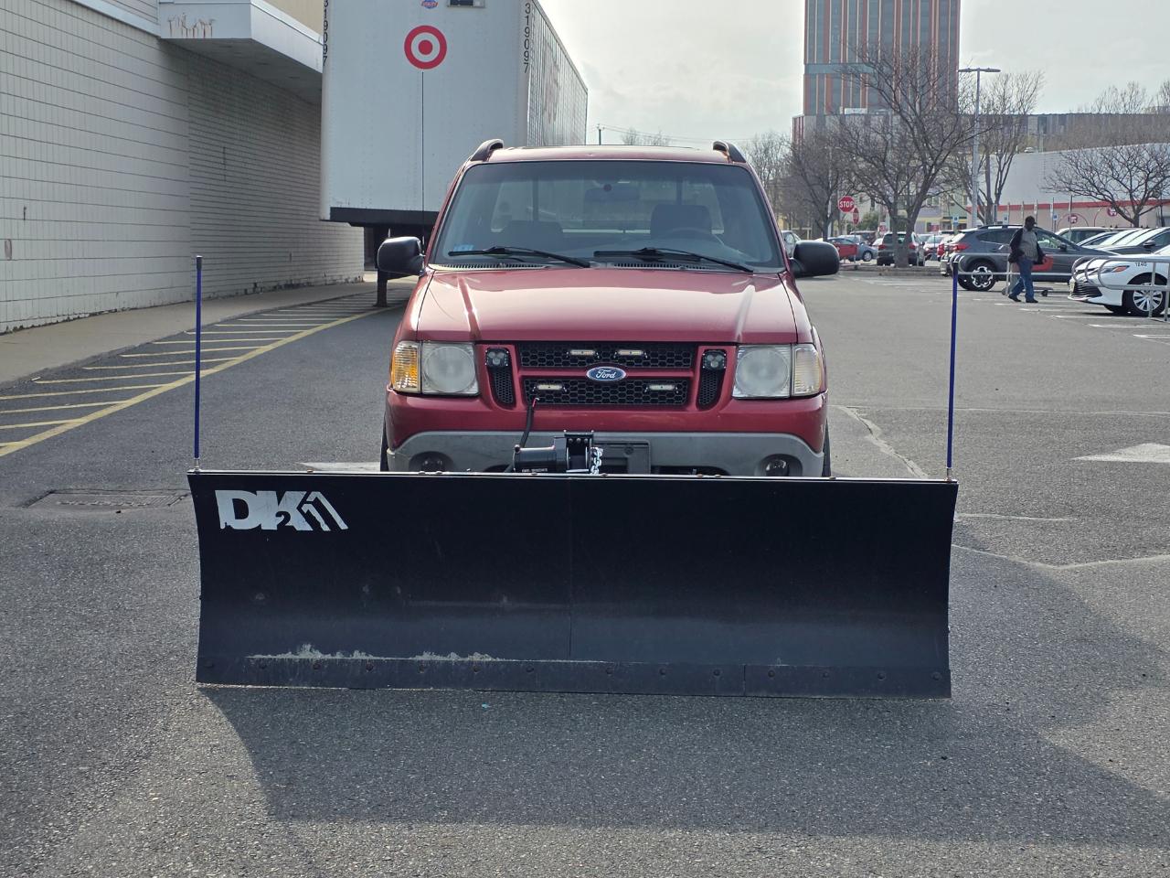 Ford Explorer Sport Trac 4dr 126" WB 4WD 2001