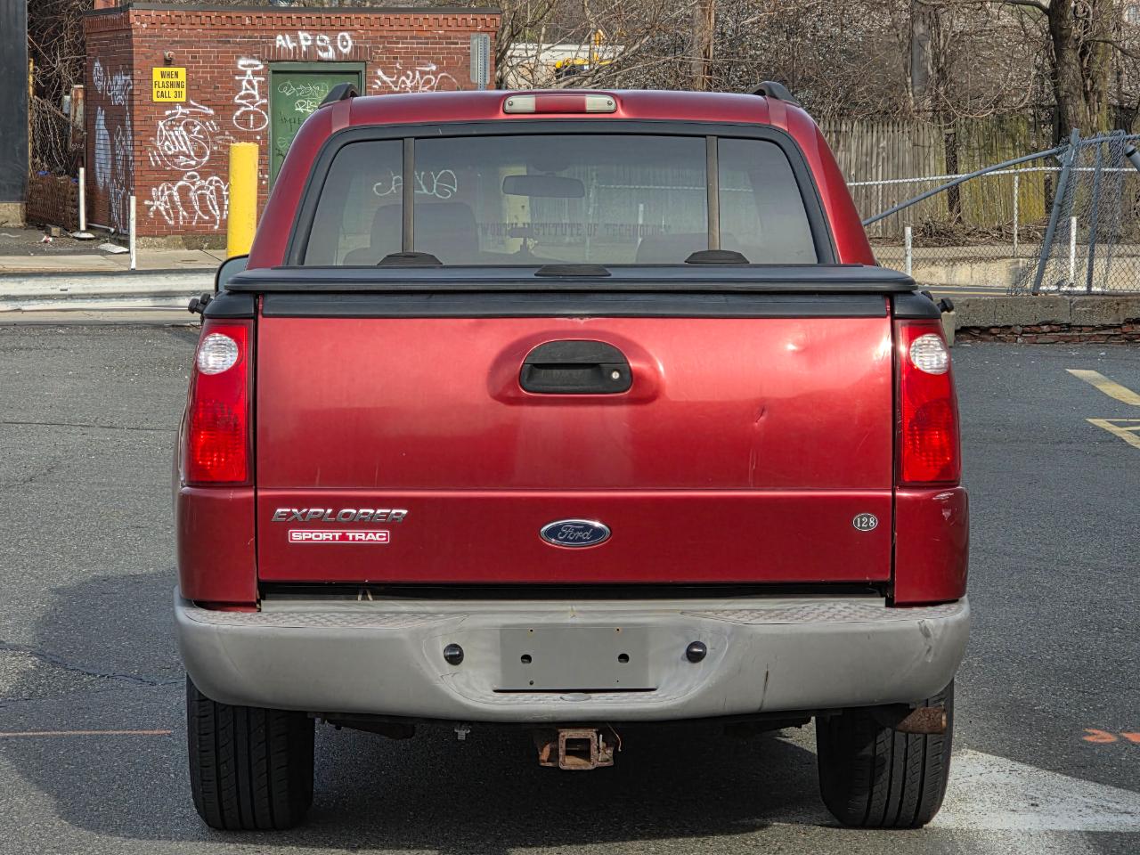 Ford Explorer Sport Trac 4dr 126" WB 4WD 2001