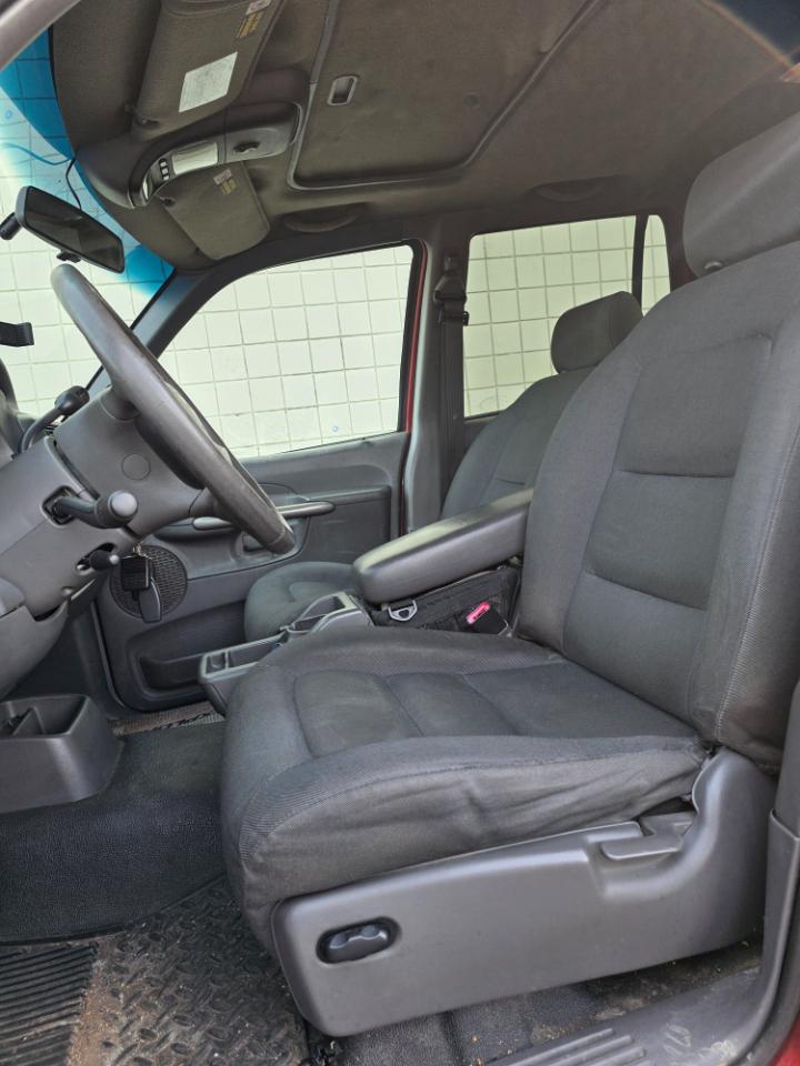 Ford Explorer Sport Trac 4dr 126" WB 4WD 2001