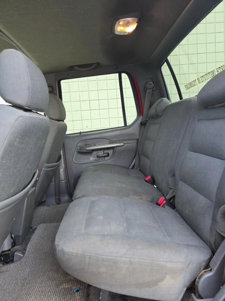 Ford Explorer Sport Trac 4dr 126" WB 4WD 2001