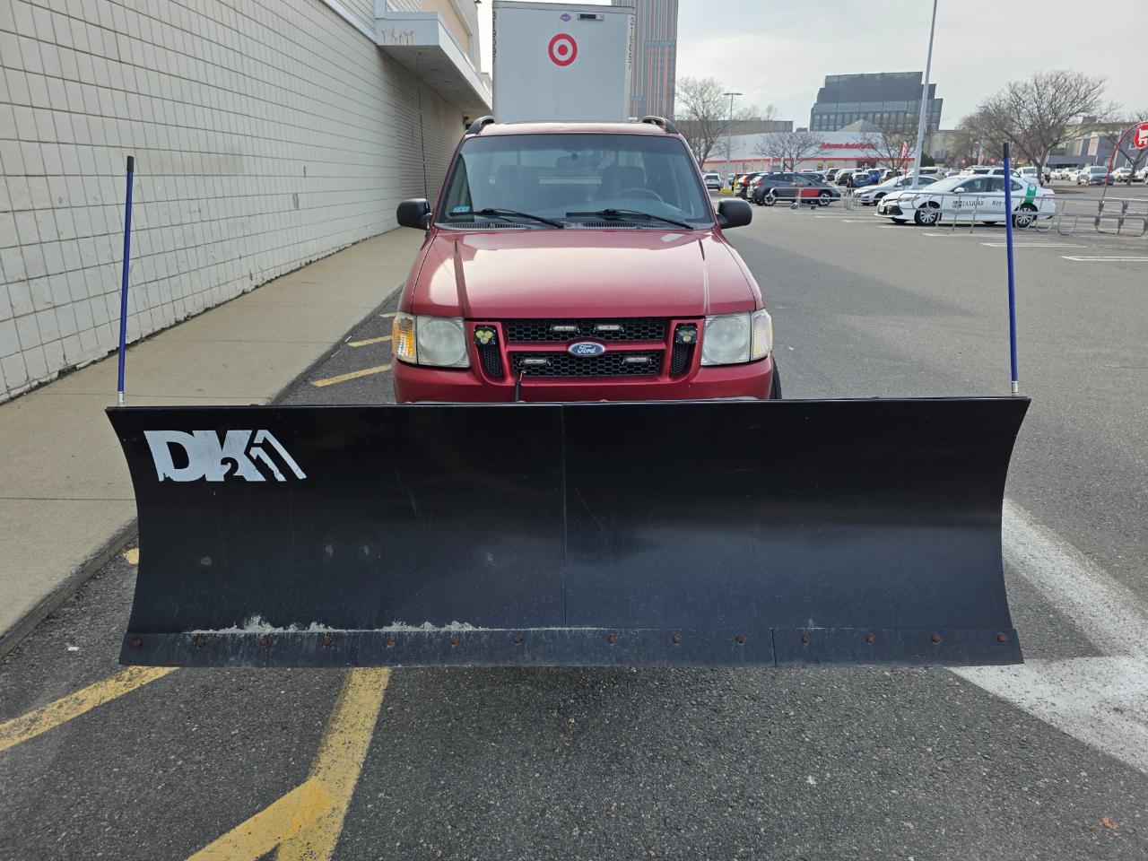 Ford Explorer Sport Trac 4dr 126" WB 4WD 2001