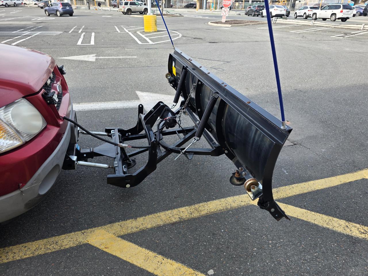 Ford Explorer Sport Trac 4dr 126" WB 4WD 2001