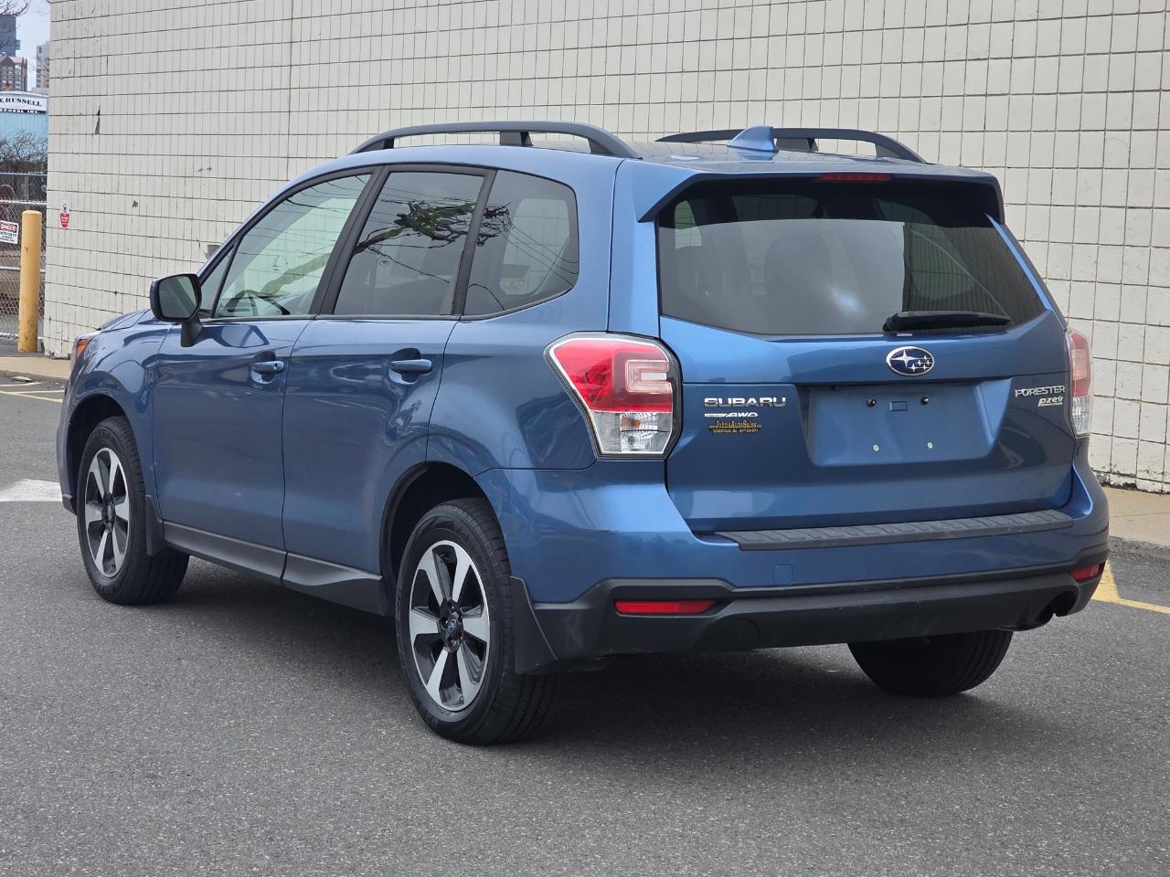 Subaru Forester 2.5i Premium Manual 2017