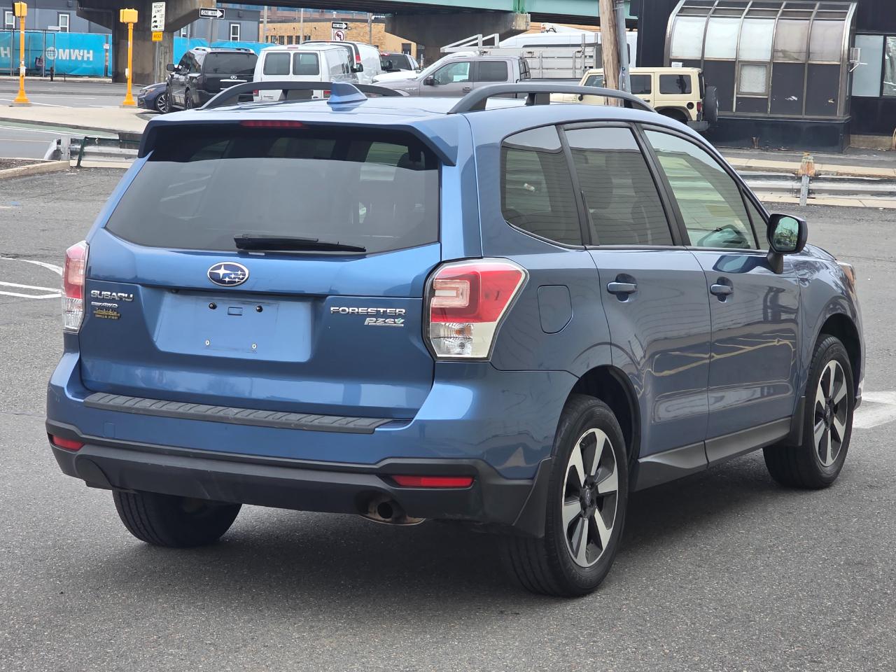 Subaru Forester 2.5i Premium Manual 2017