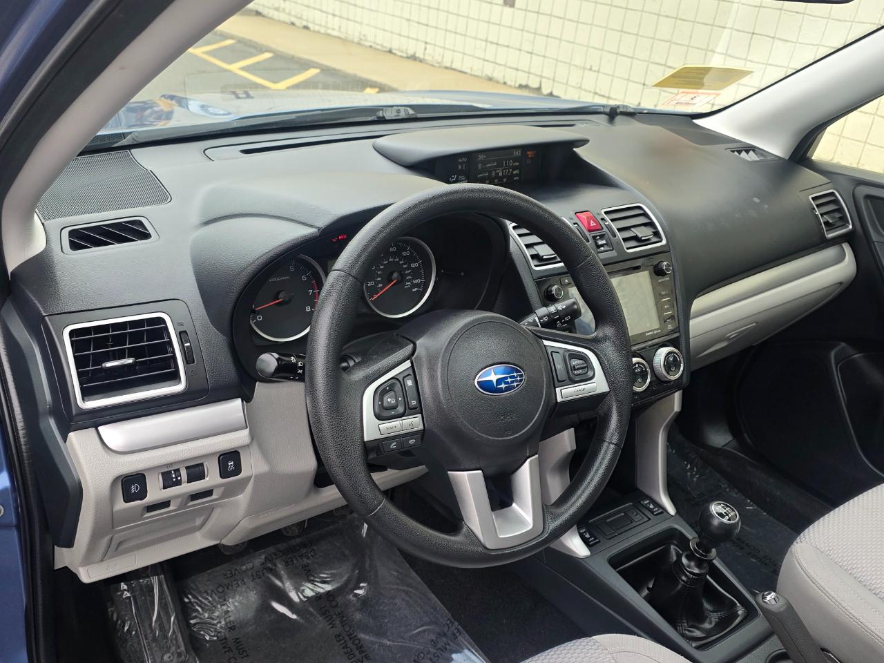 Subaru Forester 2.5i Premium Manual 2017