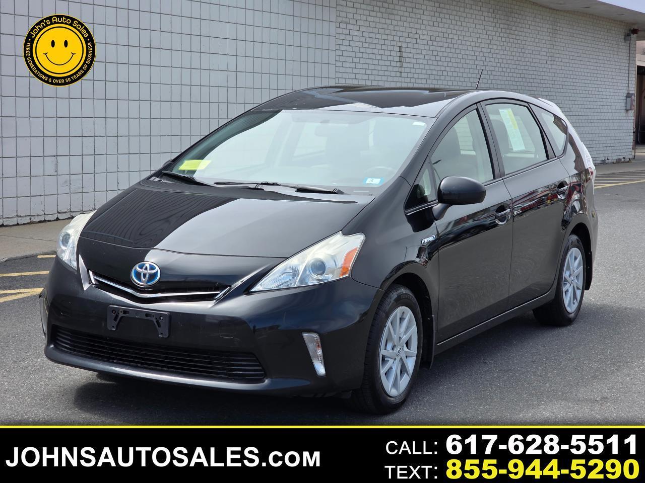 Toyota Prius V 5dr Wgn Three (Natl) 2014