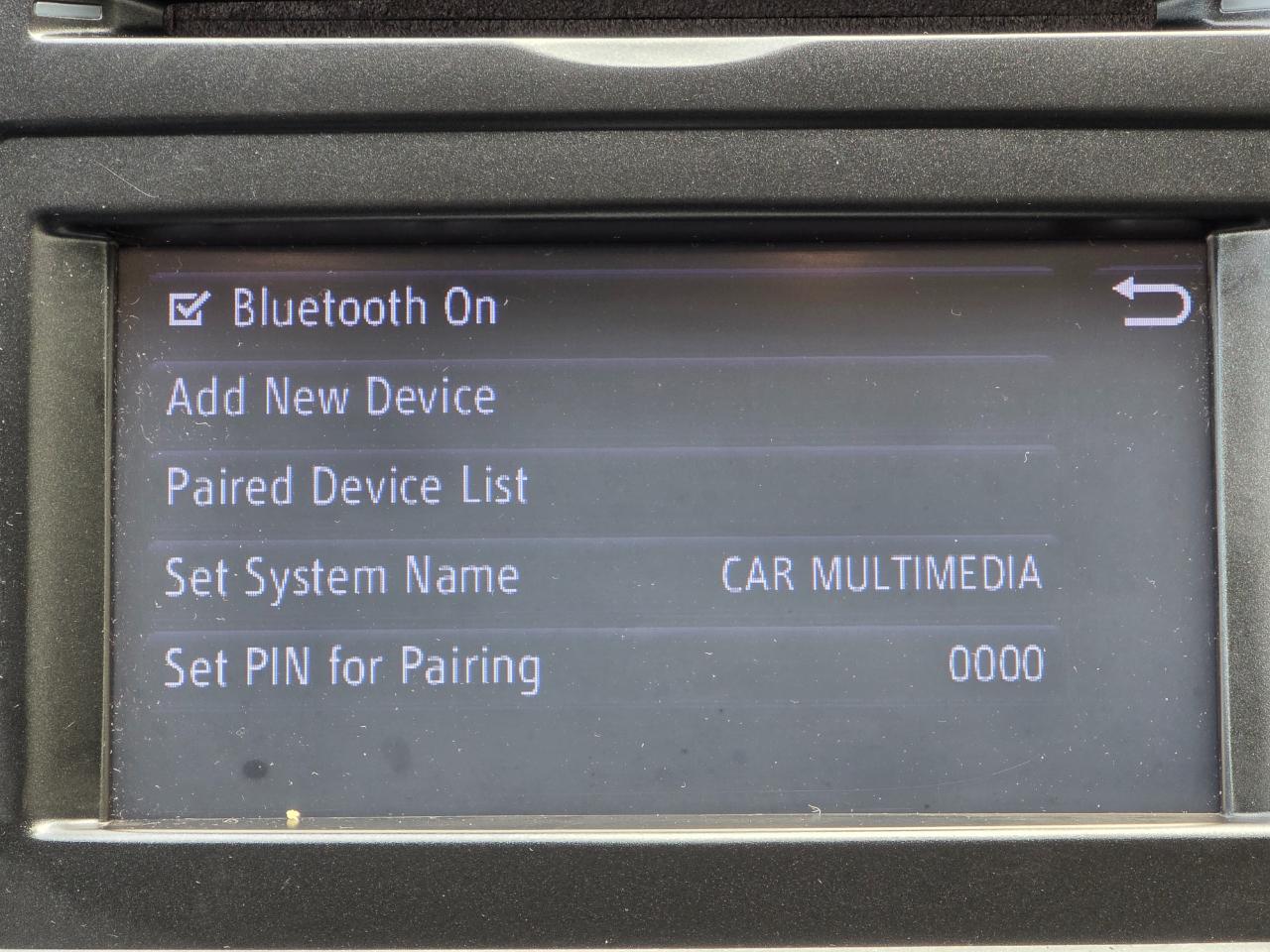 Toyota Prius V 5dr Wgn Three (Natl) 2014