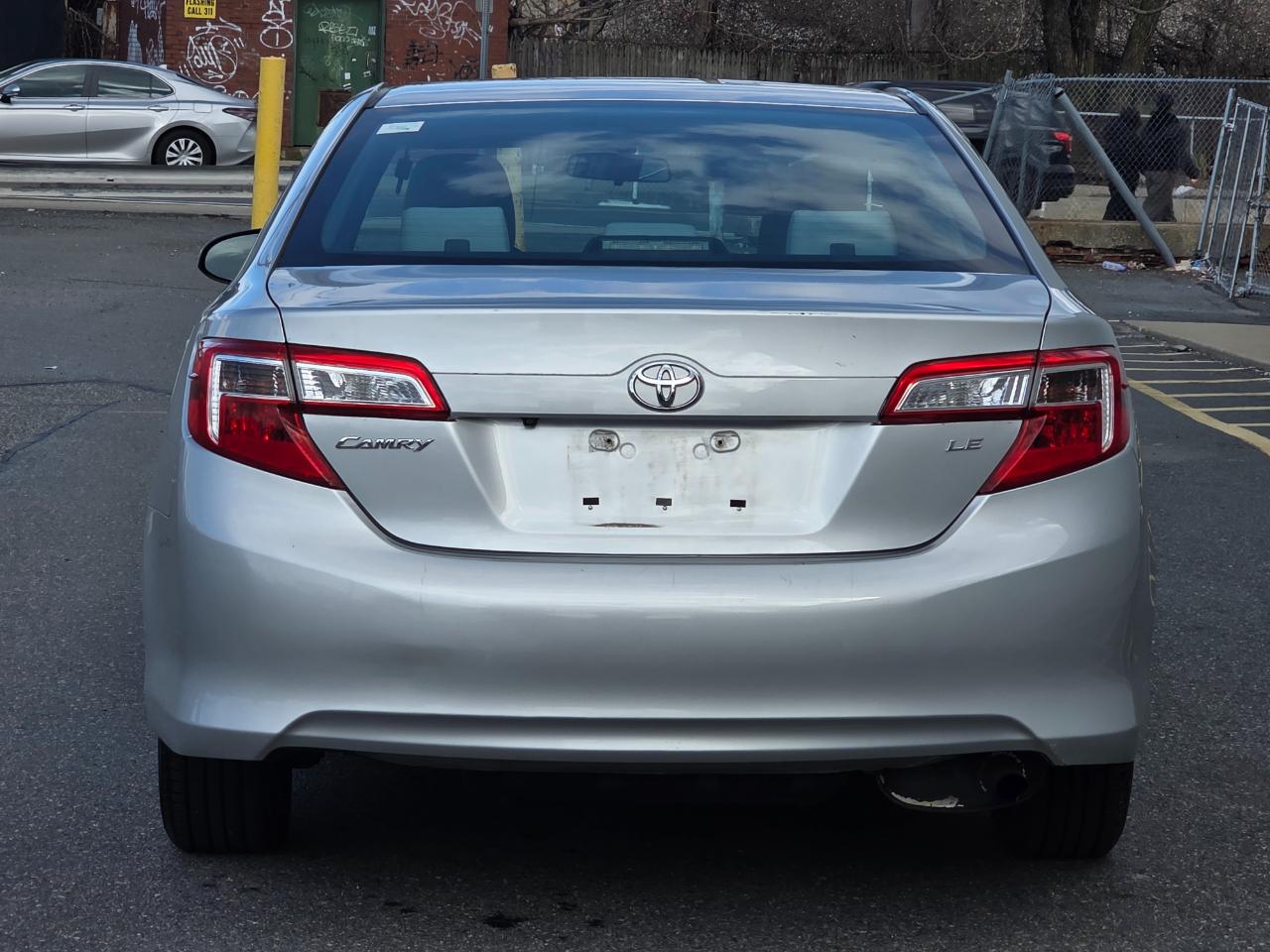 Toyota Camry 2014.5 4dr Sdn I4 Auto SE Sport (Natl) 2014