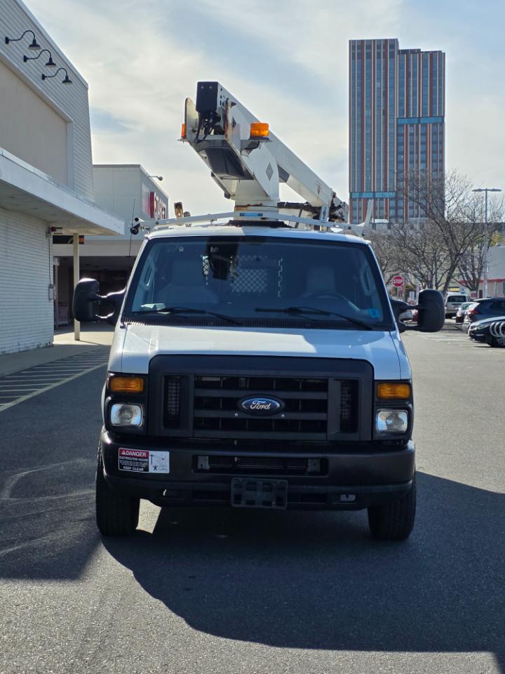 Ford Econoline Cargo Van E-350 Super Duty Commercial 2012