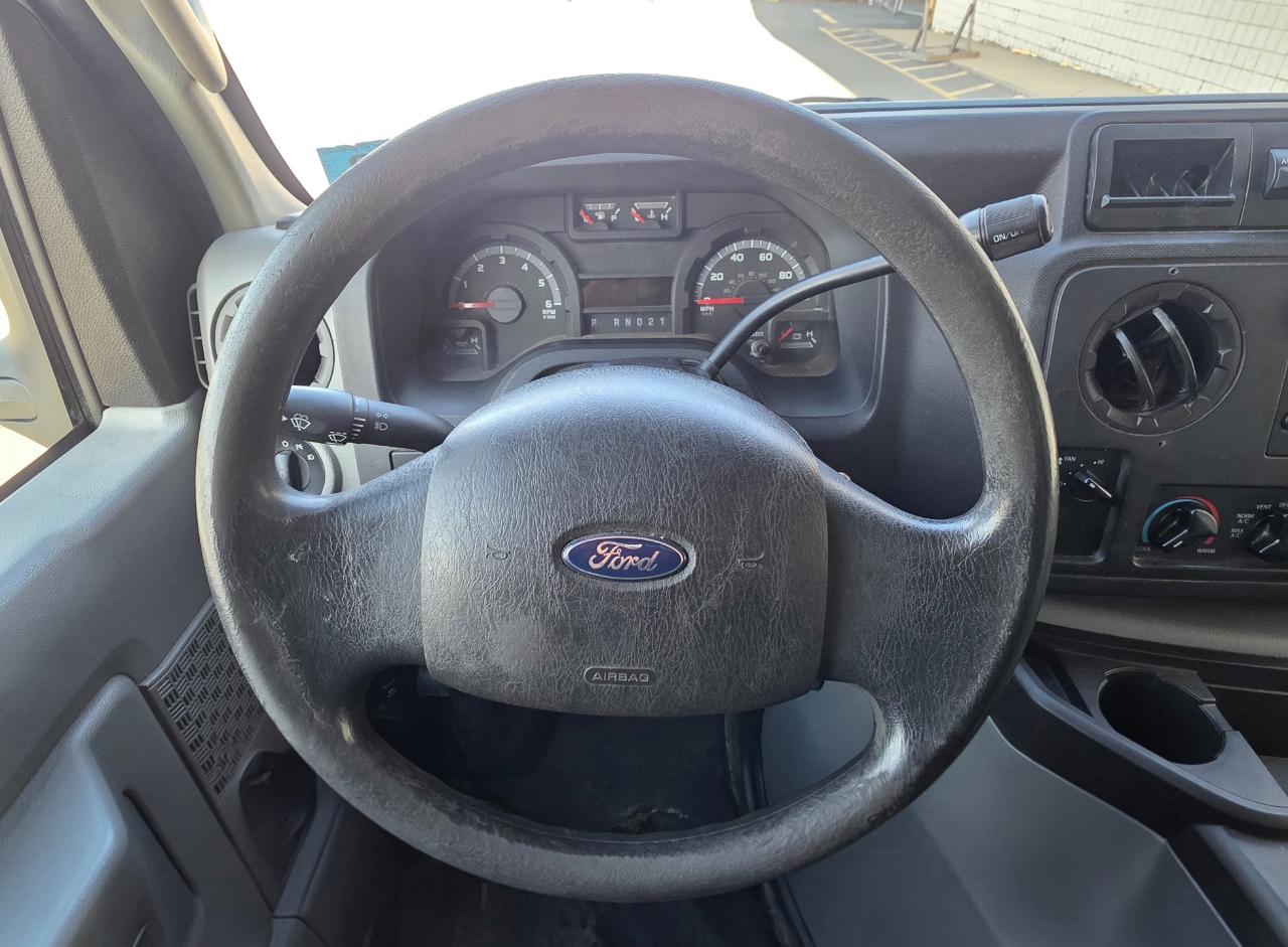 Ford Econoline Cargo Van E-350 Super Duty Commercial 2012