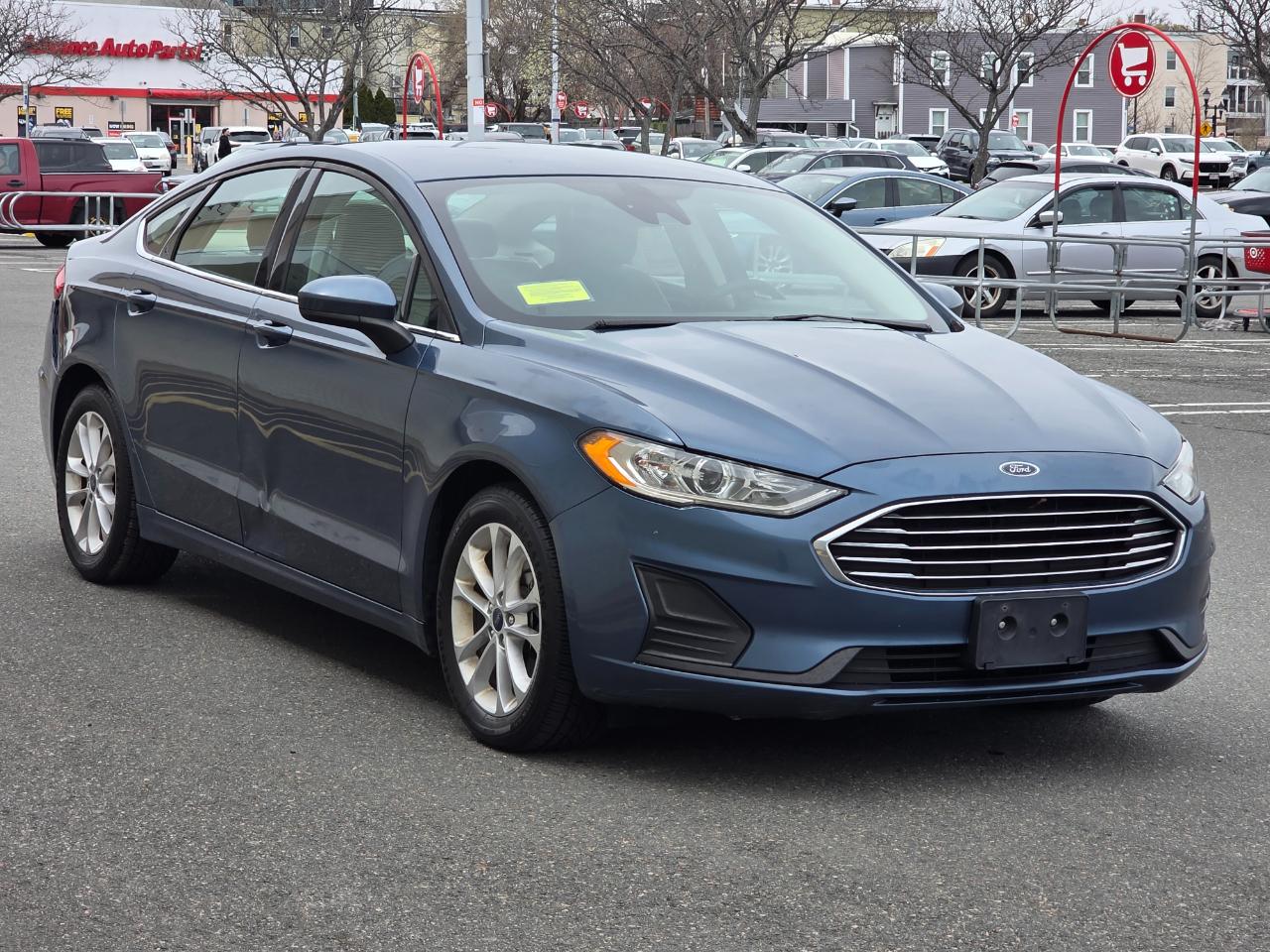 Ford Fusion SE FWD 2019