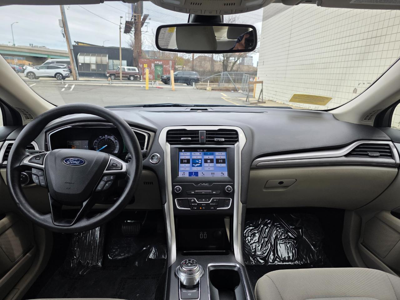 Ford Fusion SE FWD 2019